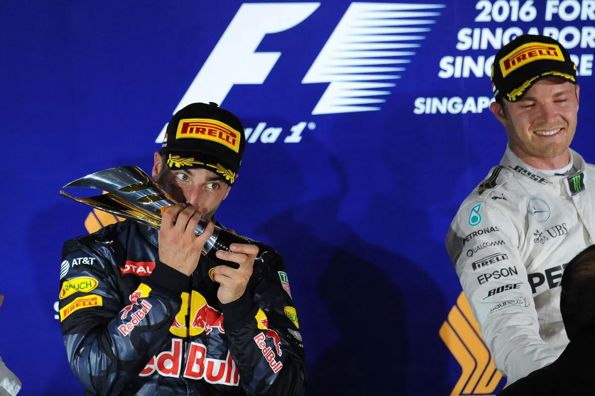 F1 GP Singapore 2016: Rosberg vince e diventa leader del Mondiale (3)