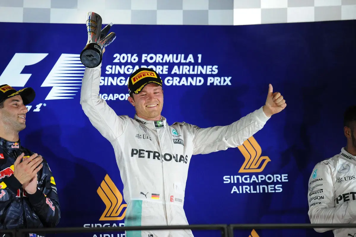 F1 GP Singapore 2016: Rosberg vince e diventa leader del Mondiale (5)