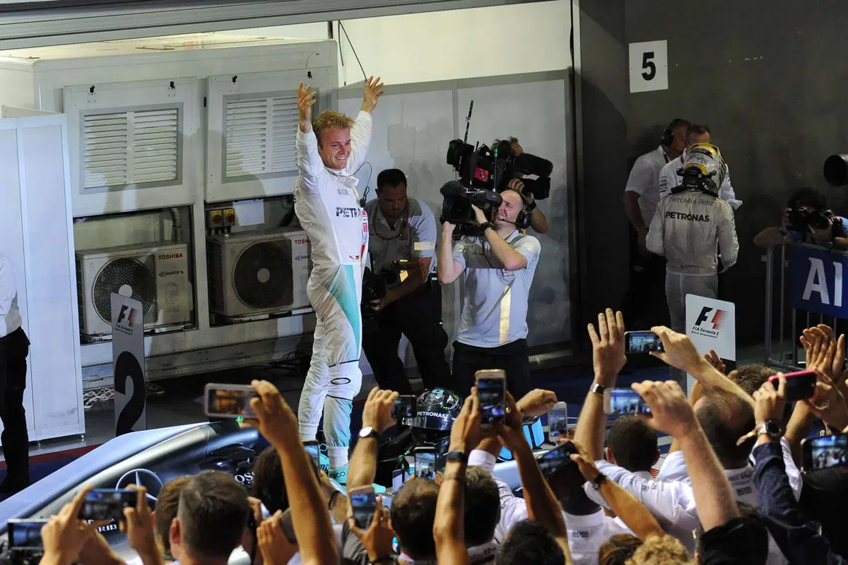 F1 GP Singapore 2016: Rosberg vince e diventa leader del Mondiale (43)