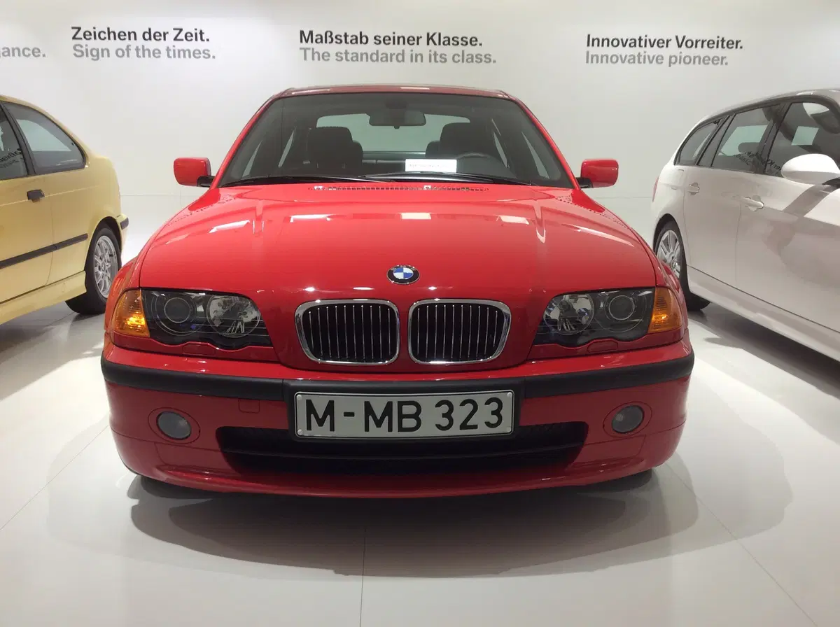 100 anni BMW, in viaggio tra i modelli più leggendari di sempre [Video] (6)