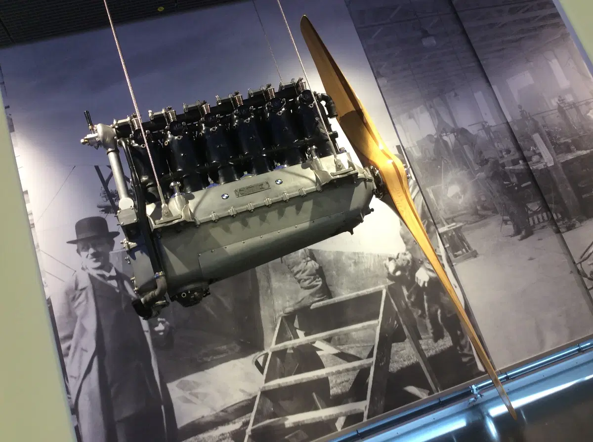 100 anni BMW, in viaggio tra i modelli più leggendari di sempre [Video] (5)
