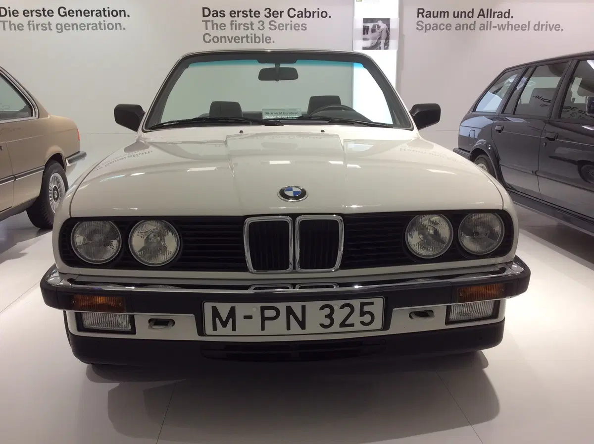 100 anni BMW, in viaggio tra i modelli più leggendari di sempre [Video] (3)