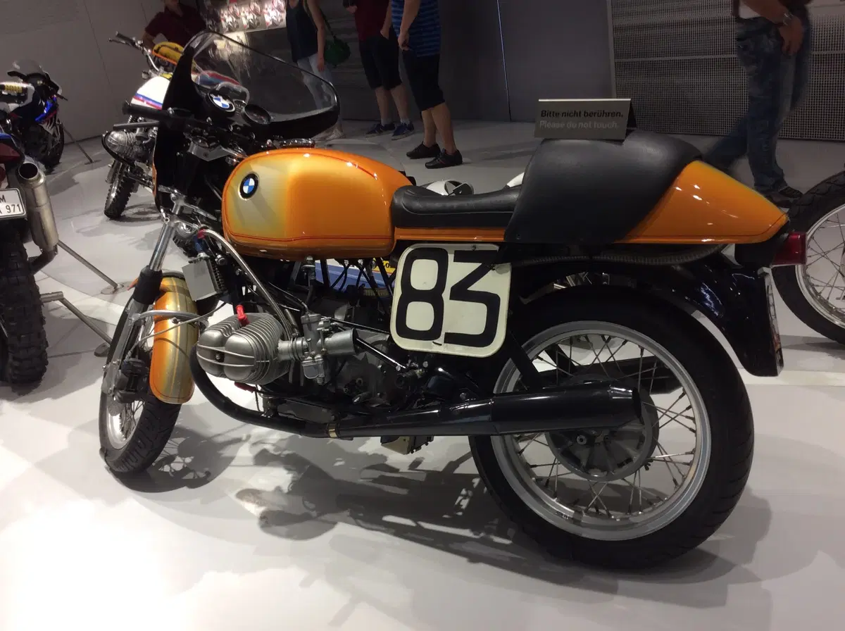 100 anni BMW, in viaggio tra i modelli più leggendari di sempre [Video] (10)