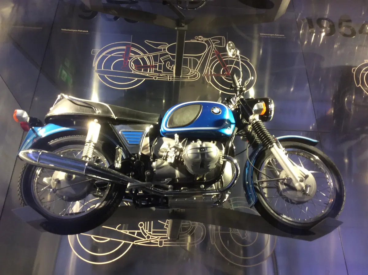 100 anni BMW, in viaggio tra i modelli più leggendari di sempre [Video] (12)