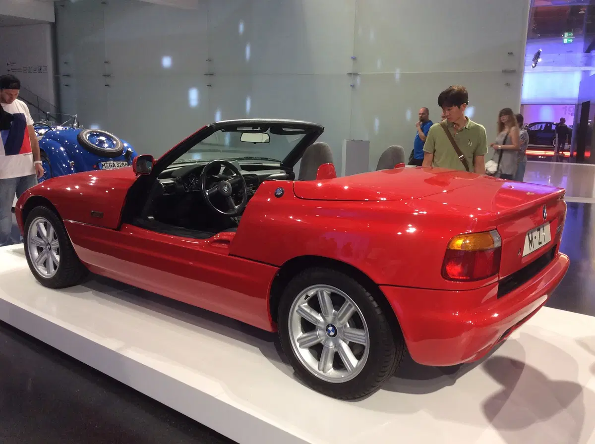 100 anni BMW, in viaggio tra i modelli più leggendari di sempre [Video] (27)