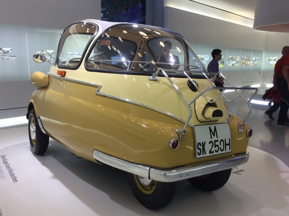 100 anni BMW, in viaggio tra i modelli più leggendari di sempre [Video] (48)