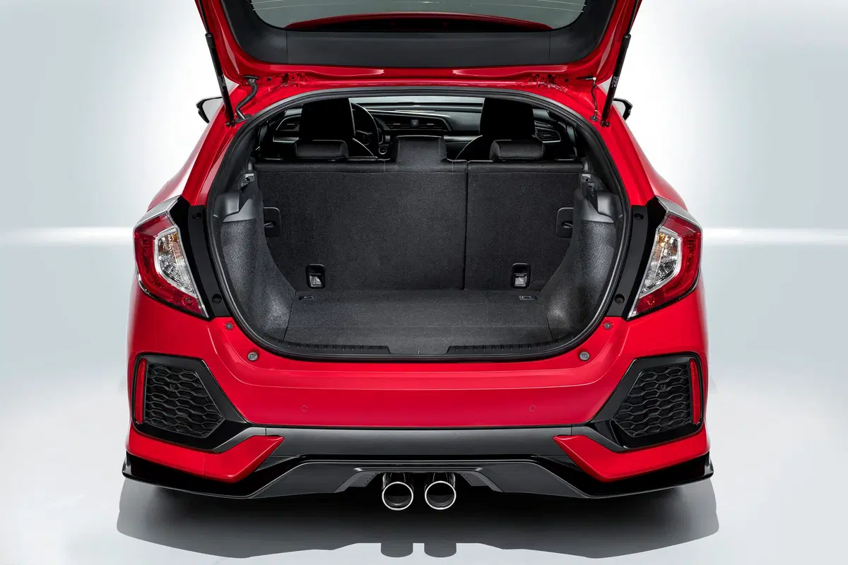 Honda Civic, la decima generazione al debutto al Salone di Parigi 2016 (5)
