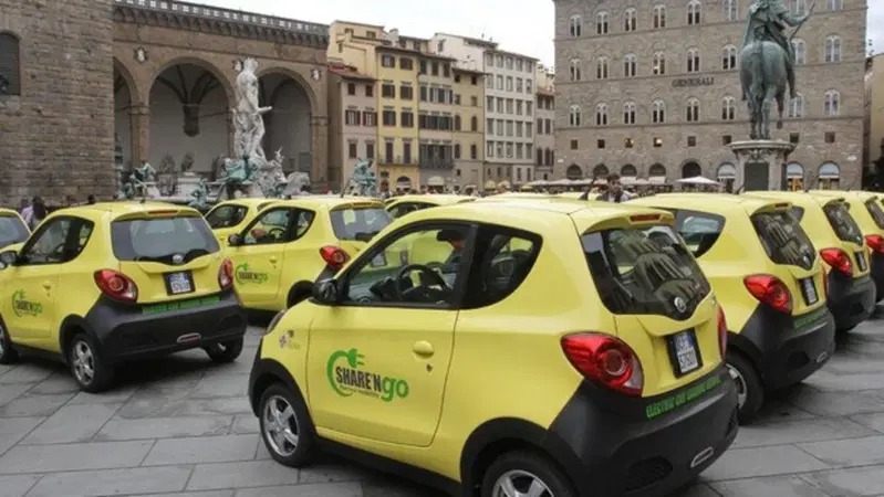 Share'ngo: a Roma da ottobre 400 auto elettriche