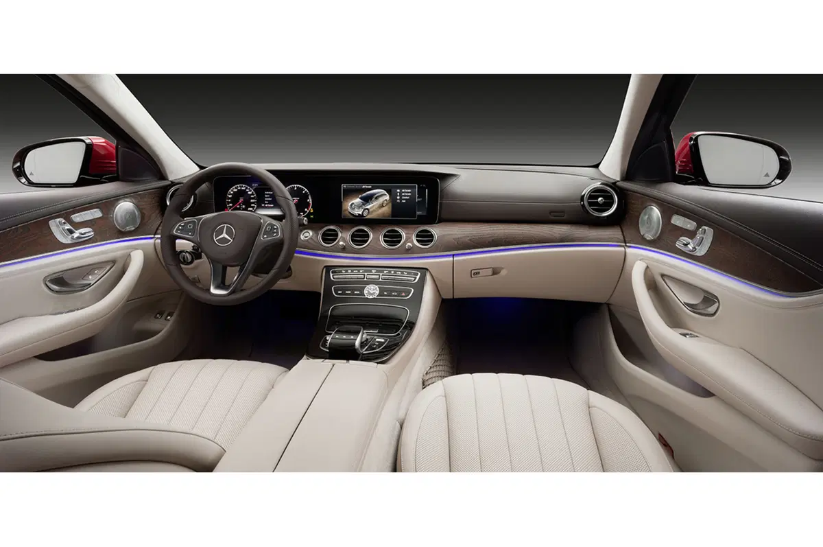 Nuova Mercedes Classe E All-Terrain: in arrivo a Parigi (7)