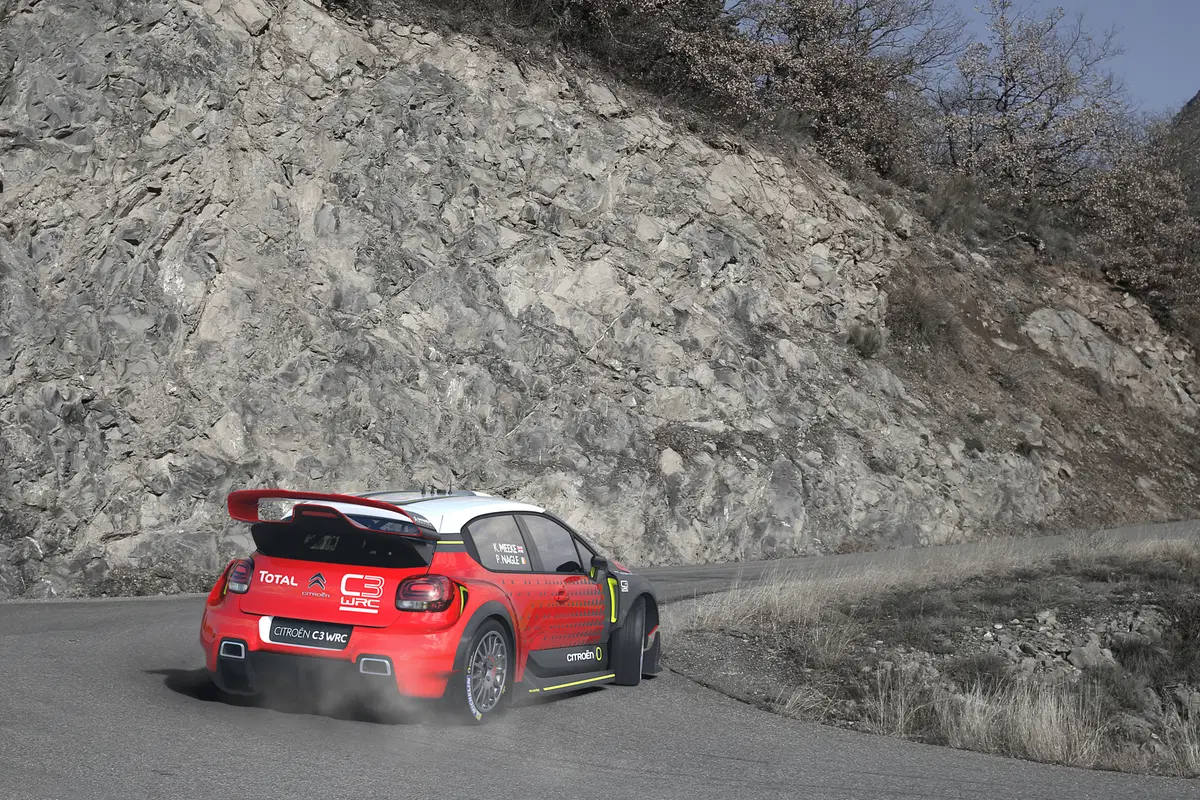 Citroen C3 WRC Concept. Forza e Bellezza a Parigi (17)