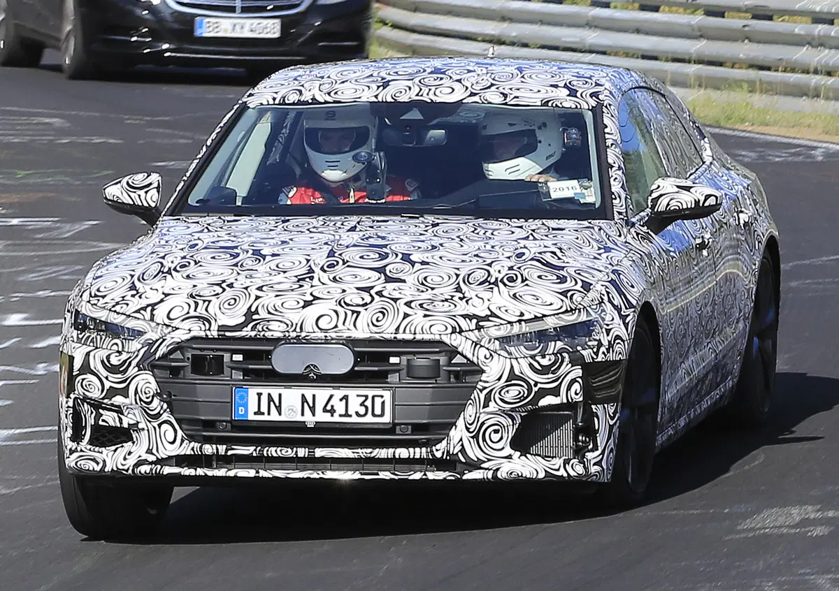 Nuova Audi S7 Sportback: ecco le foto spia al Ring