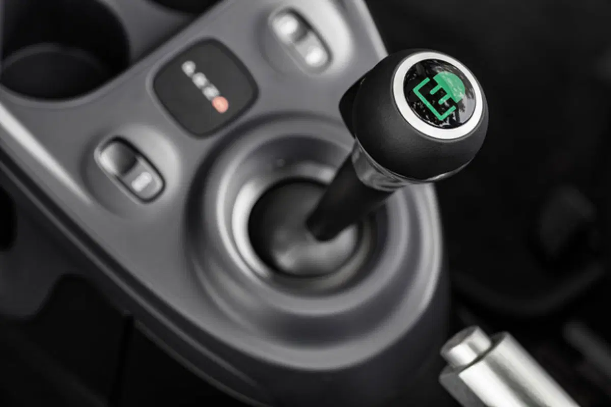 smart: a Parigi arriva l'intera gamma elettrica (8)