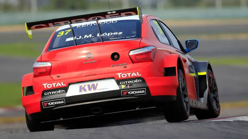 WTCC 2016, Cina, Main Race: vince L&oacute;pez 