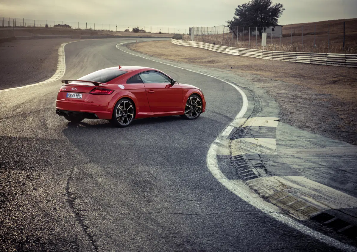 Audi TT RS [Video primo test] (12)