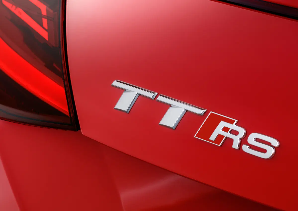 Audi TT RS [Video primo test] (26)