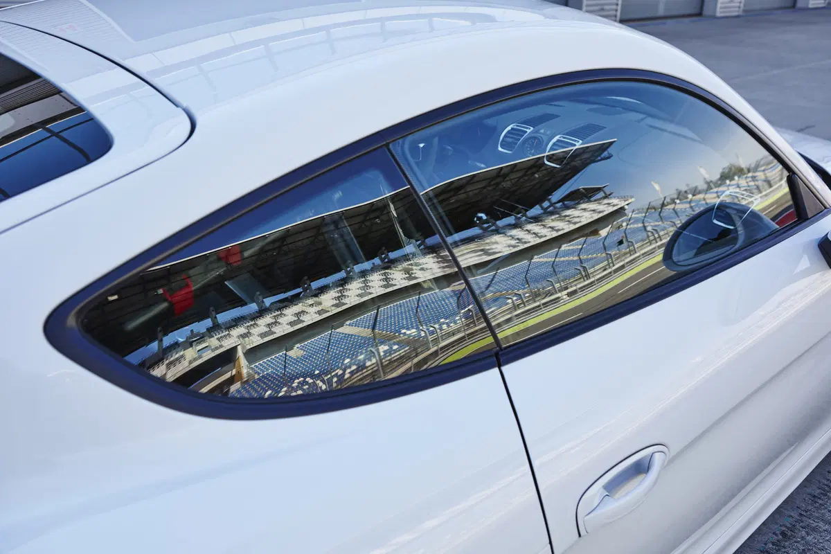 Porsche Cayman GT4 Clubsport [Video prova in pista] (5)