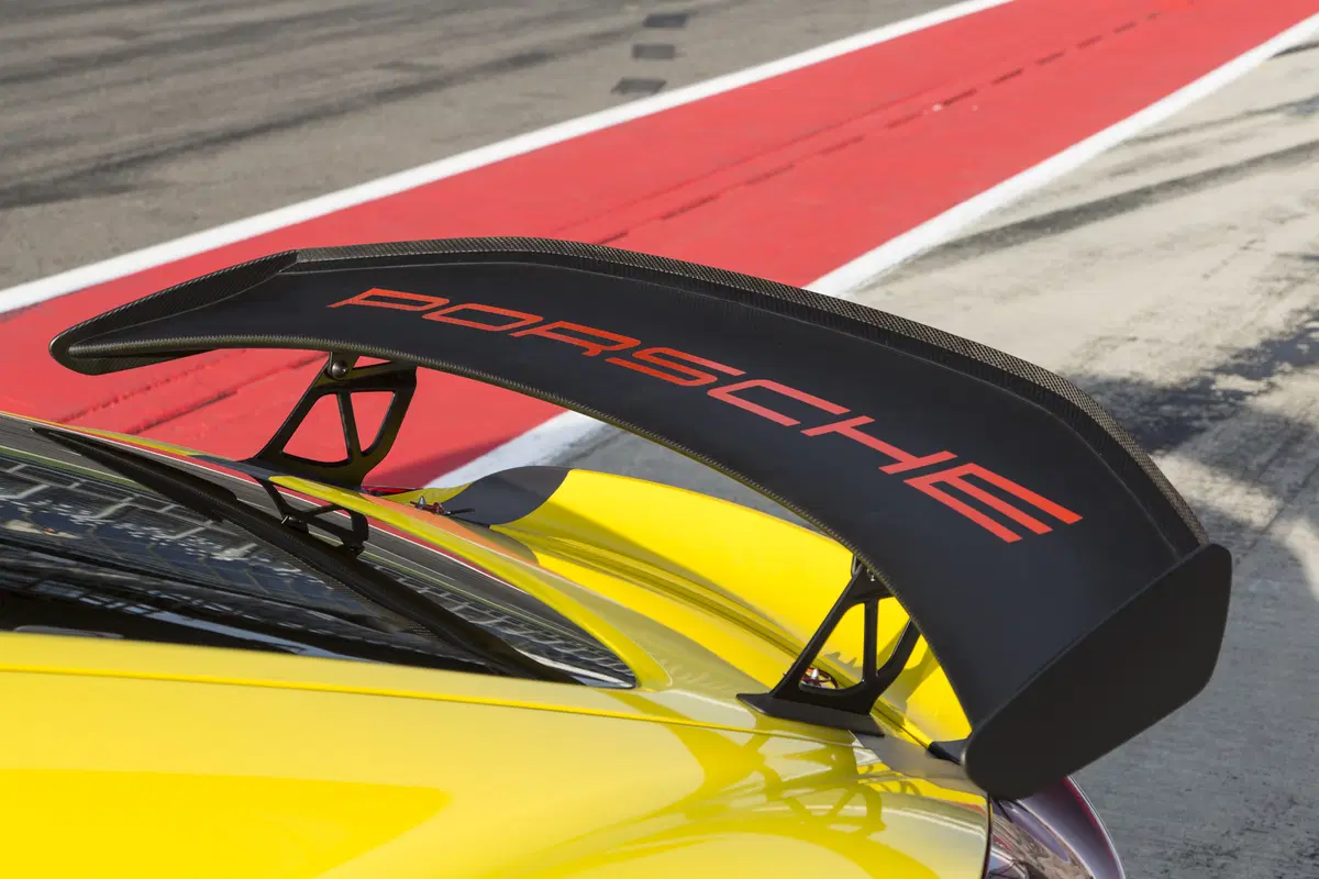 Porsche Cayman GT4 Clubsport [Video prova in pista] (10)