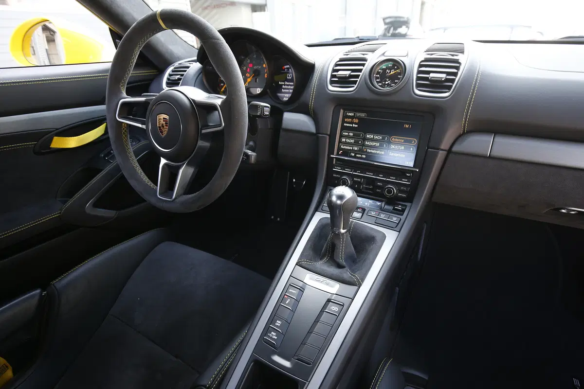 Porsche Cayman GT4 Clubsport [Video prova in pista] (20)