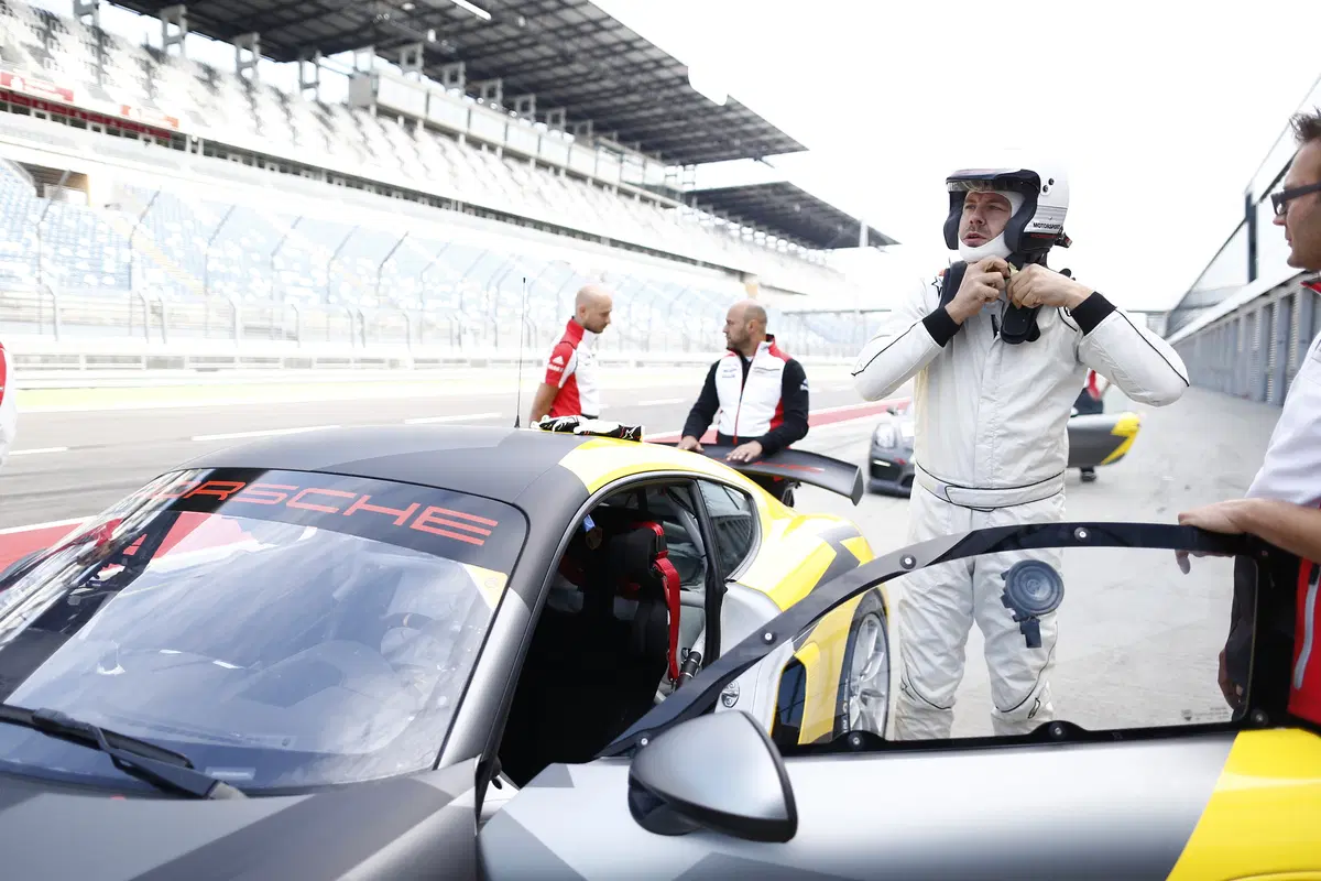 Porsche Cayman GT4 Clubsport [Video prova in pista] (25)