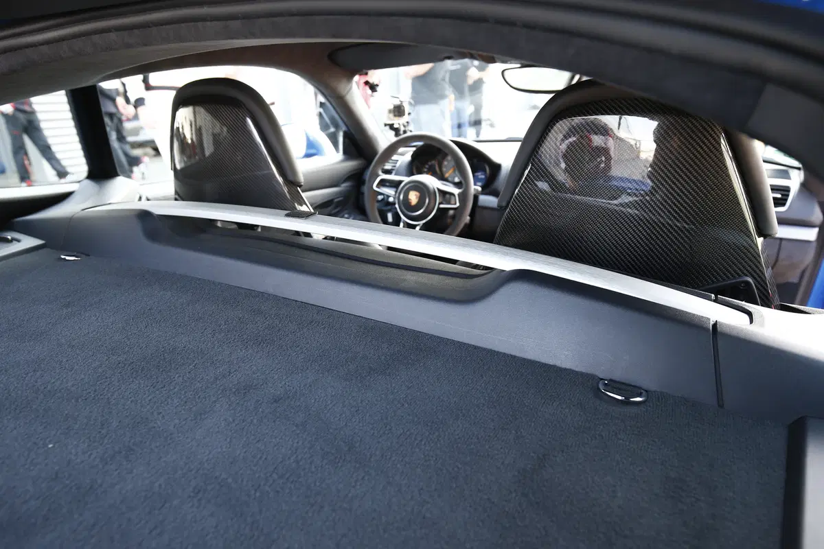 Porsche Cayman GT4 Clubsport [Video prova in pista] (28)