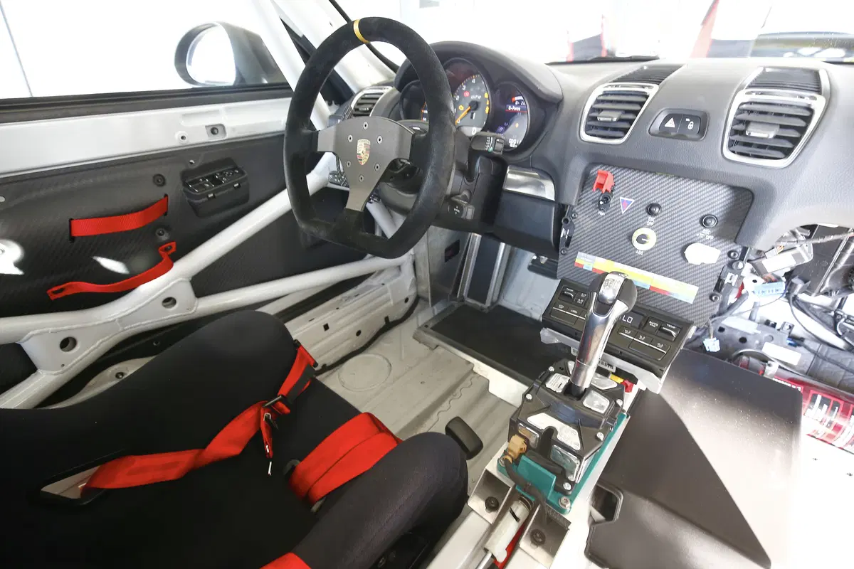 Porsche Cayman GT4 Clubsport [Video prova in pista] (53)