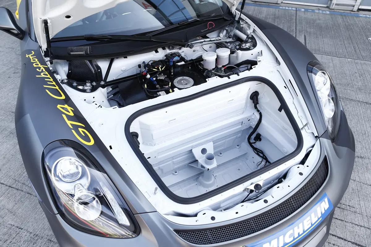Porsche Cayman GT4 Clubsport [Video prova in pista] (55)