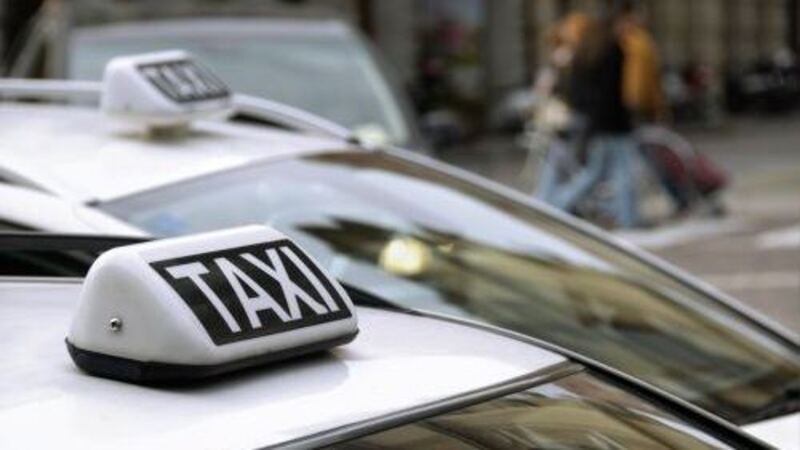 Taxi test: Toyota Auris, la prova di lunga durata [Video]