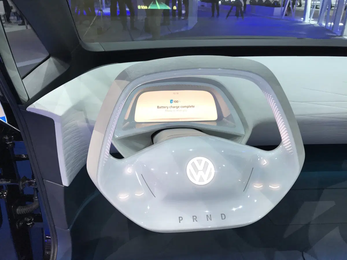 Salone di Parigi 2016, ecco la concept elettrica di Volkswagen (31)