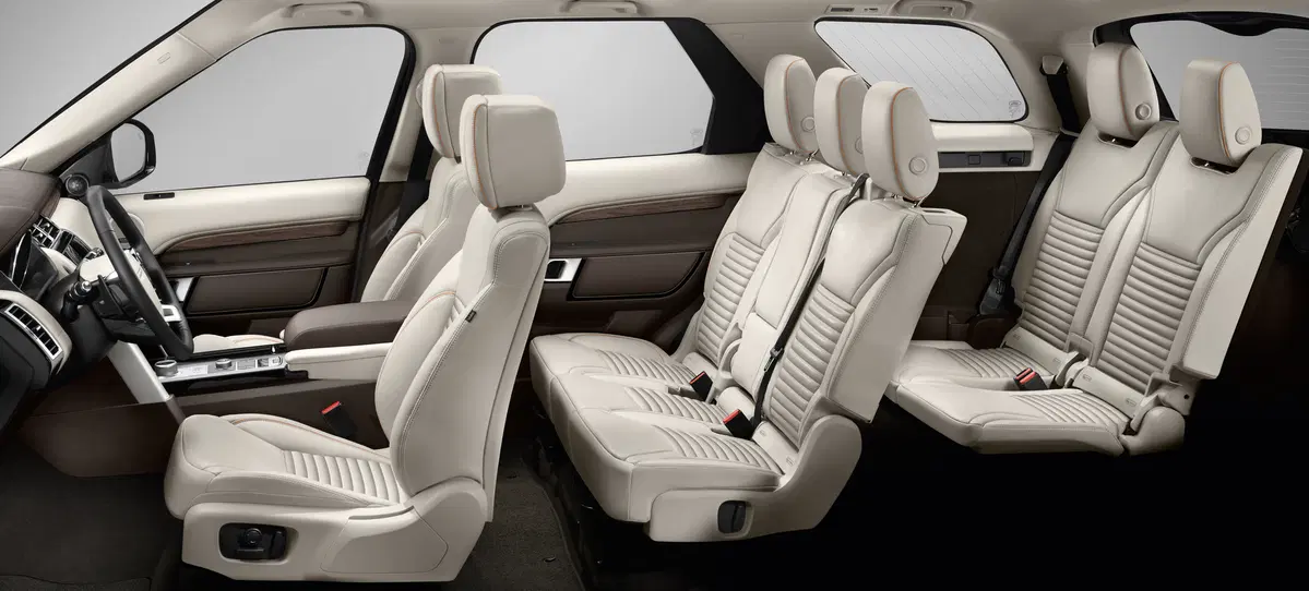 Salone di Parigi 2016: ecco la nuova Land Rover Discovery  (21)