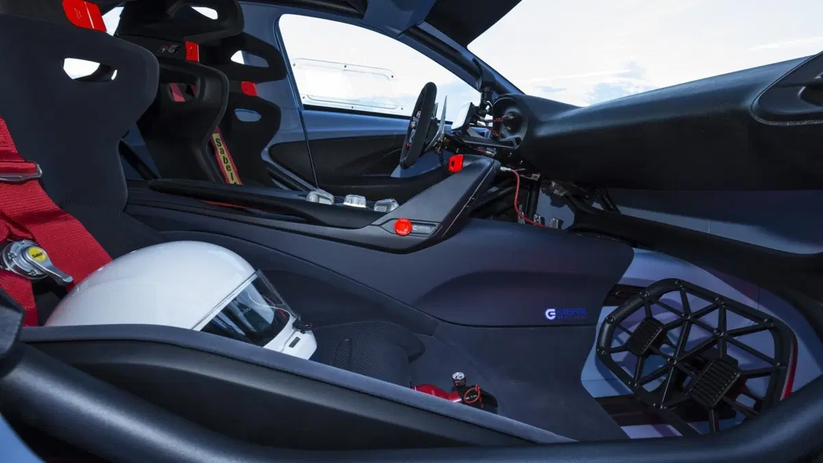 Hyundai RN30 Concept: il futuro “sportivo” al Mondial de l’Automobile 2016  (11)