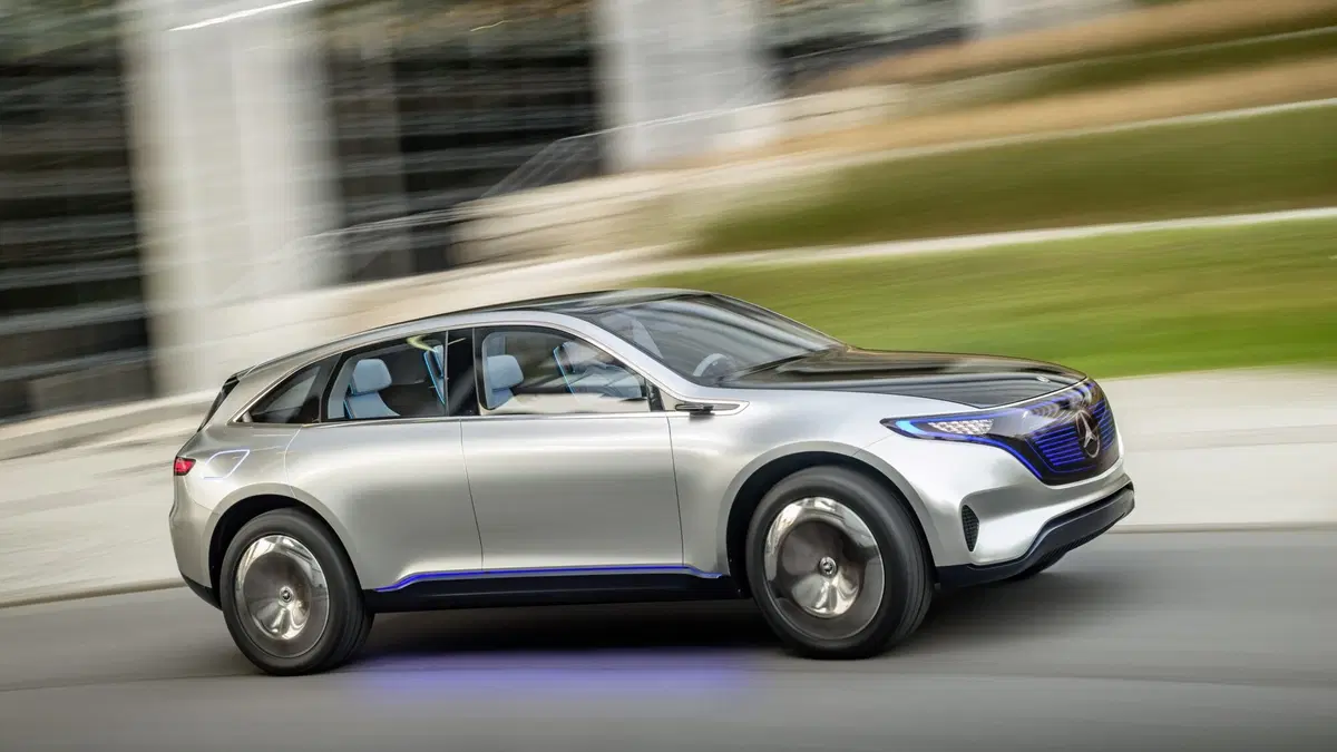 Salone di Parigi 2016, Mercedes Generation EQ, concept elettrica da 402 CV (5)