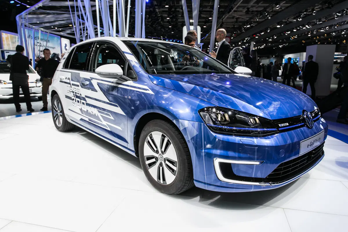 Volkswagen al Salone di Parigi 2016 (5)