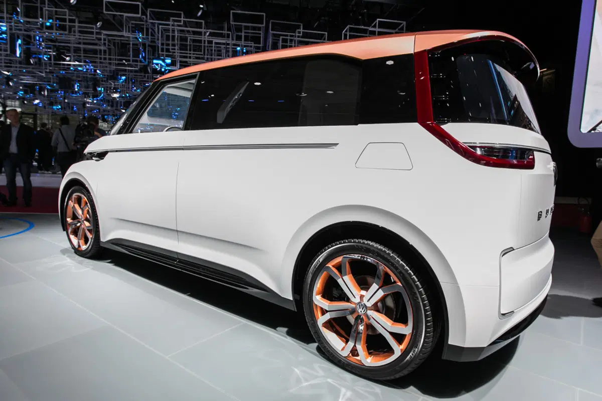 Volkswagen al Salone di Parigi 2016 (15)