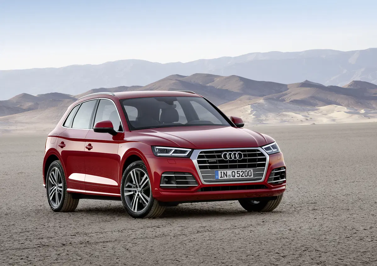 Nuova Audi Q5: il SUV presentato Parigi
