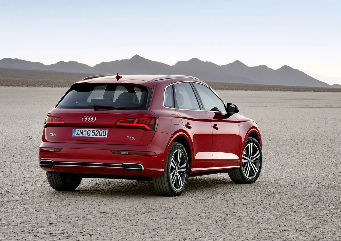 Nuova Audi Q5: il SUV presentato Parigi (2)