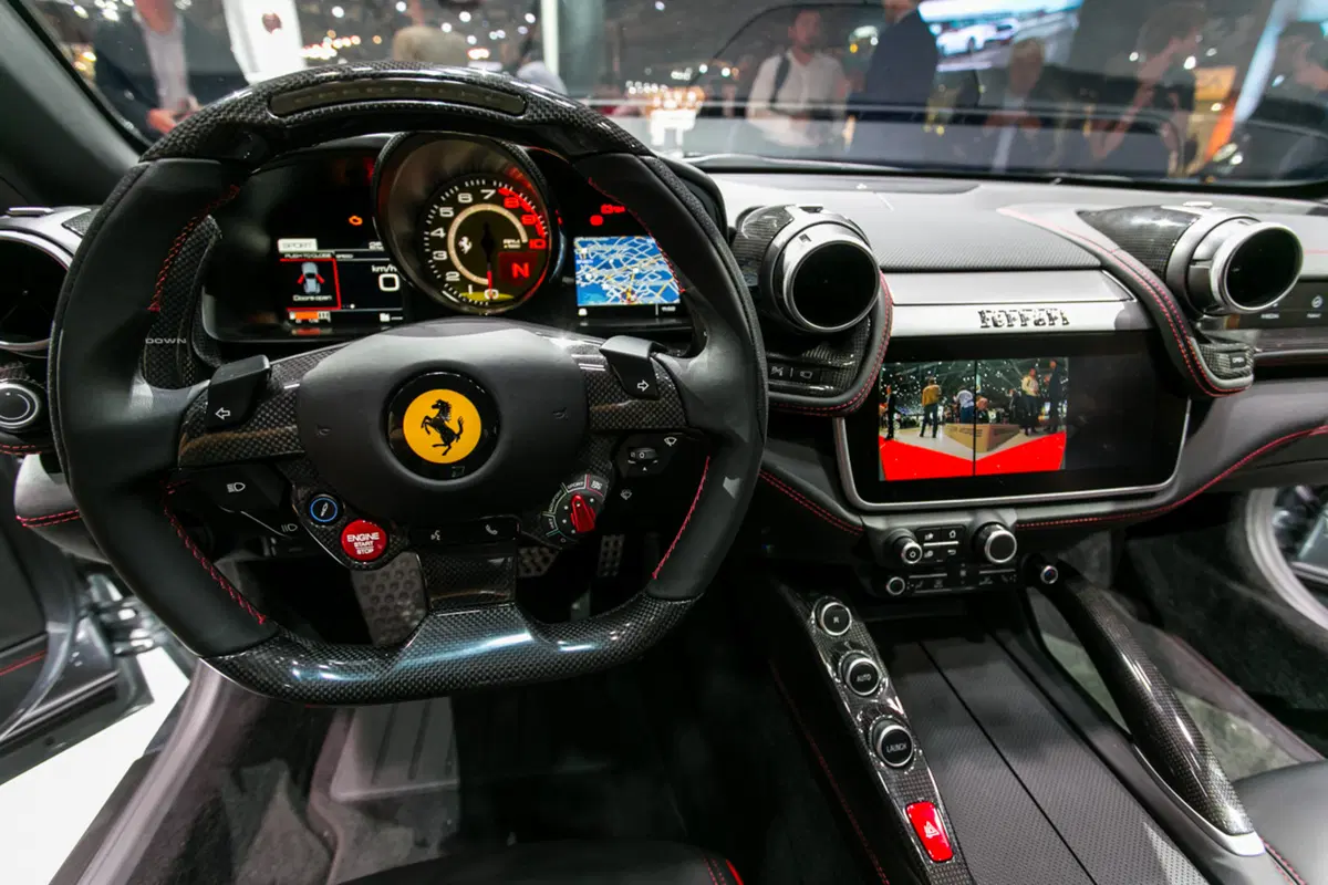 Ferrari al Salone di Parigi 2016 (35)