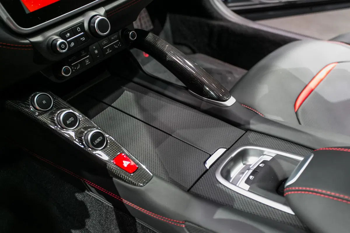 Ferrari al Salone di Parigi 2016 (36)