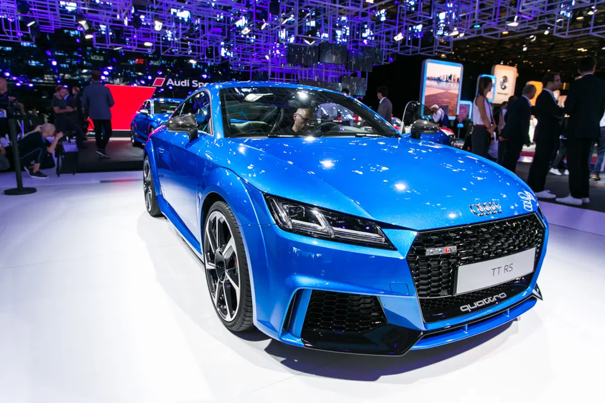 Audi al Salone di Parigi 2016 [Video] (32)