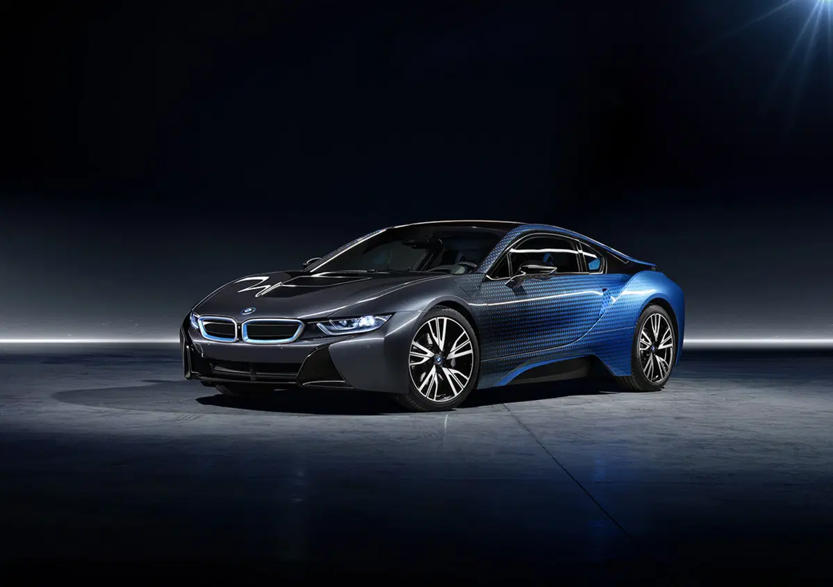 BMW i8 e i3 Crossfade al Salone di Parigi 2016