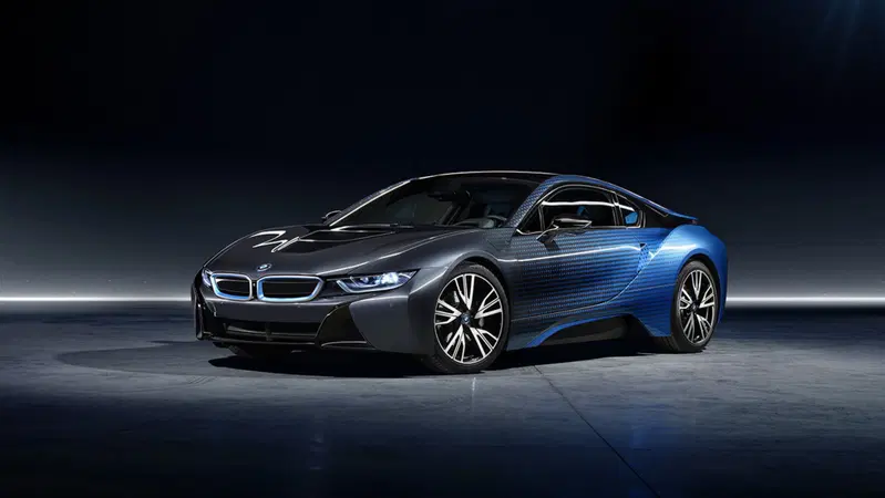 BMW i8 e i3 Crossfade al Salone di Parigi 2016