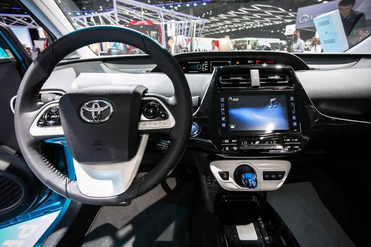 Toyota al Salone di Parigi 2016 (9)