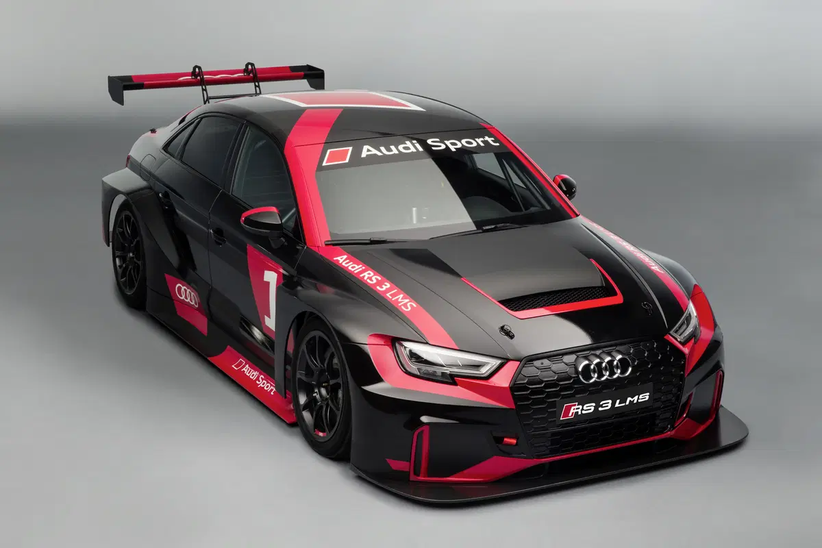 Salone di Parigi 2016: Audi RS 3 LMS, il debutto nel TCR (6)