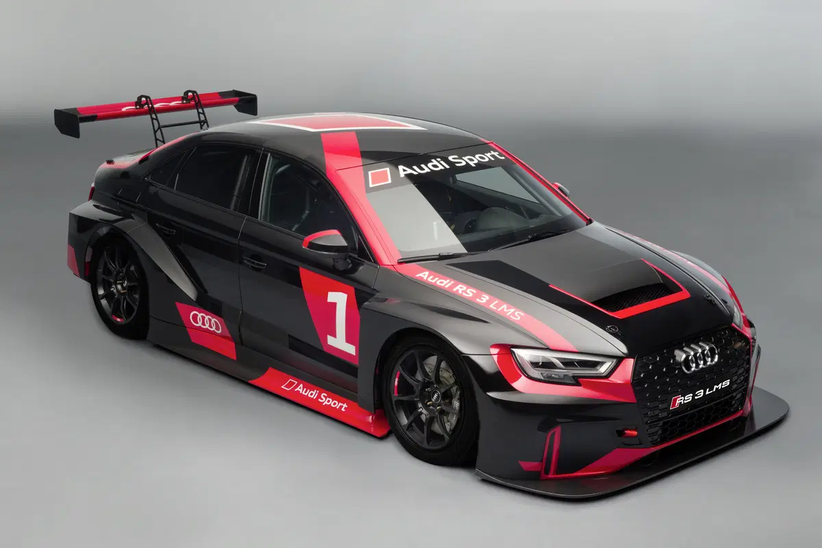 Salone di Parigi 2016: Audi RS 3 LMS, il debutto nel TCR (7)