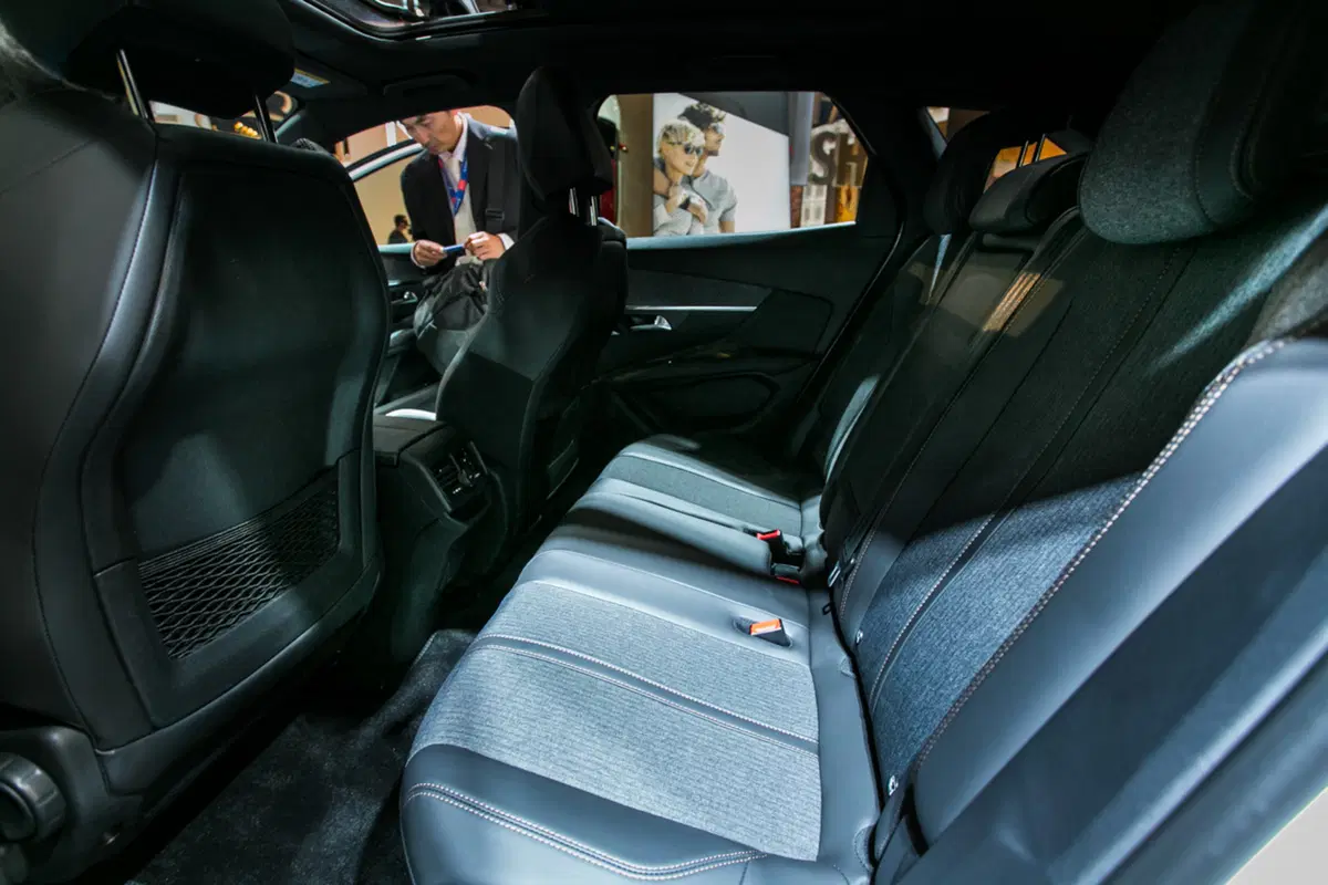 Peugeot al Salone di Parigi 2016 (3)