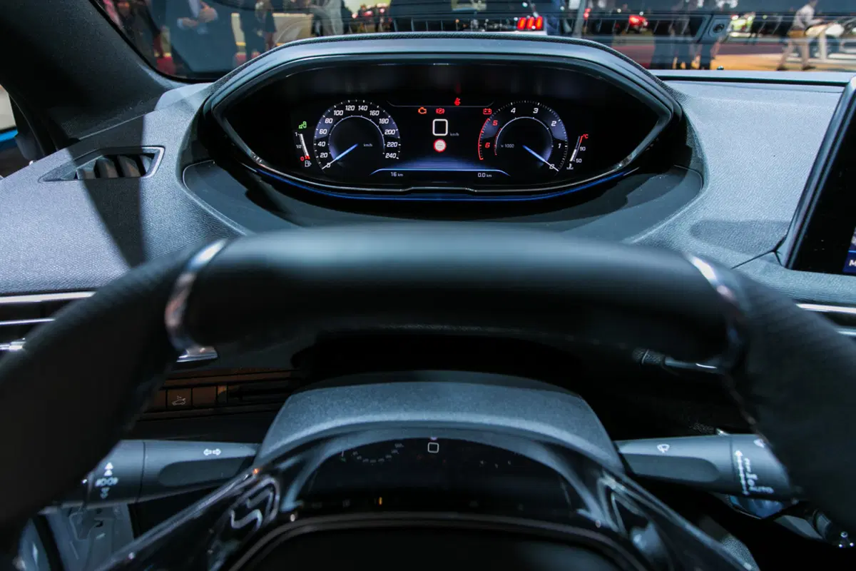 Peugeot al Salone di Parigi 2016 (12)
