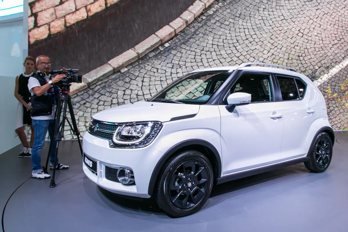 Suzuki al Salone di Parigi 2016 (2)