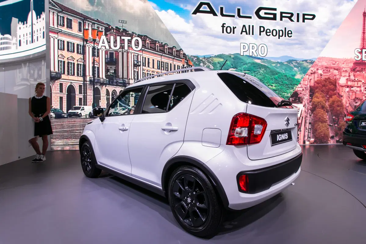 Suzuki al Salone di Parigi 2016 (5)