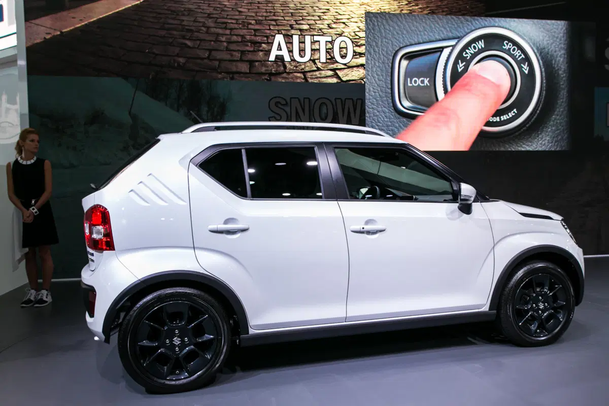 Suzuki al Salone di Parigi 2016 (16)