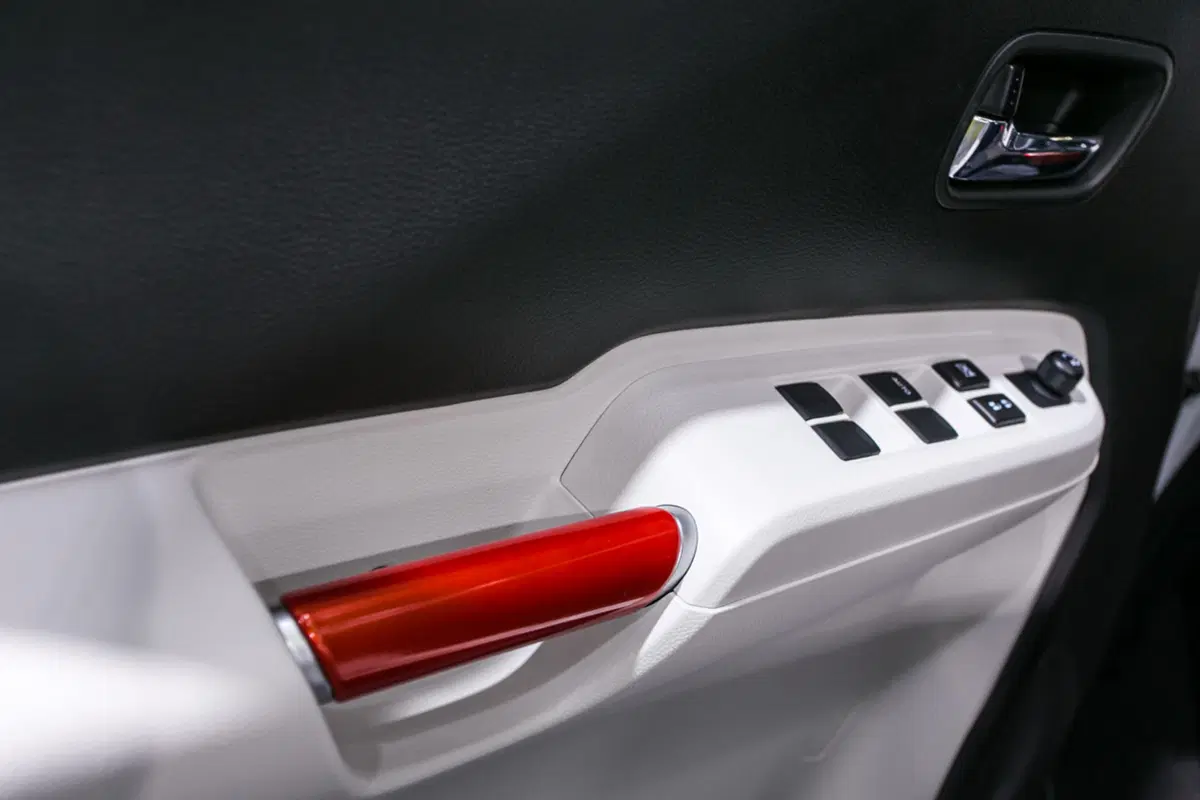 Suzuki al Salone di Parigi 2016 (17)