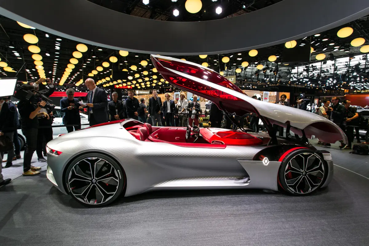 Renault al Salone di Parigi 2016 [Video] (3)